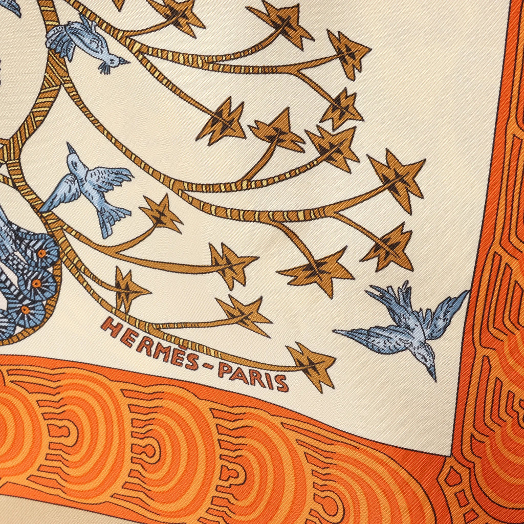 Hermès Carré 90 "Les Legendes de L'Arbre" Silk handkerchief in Beige