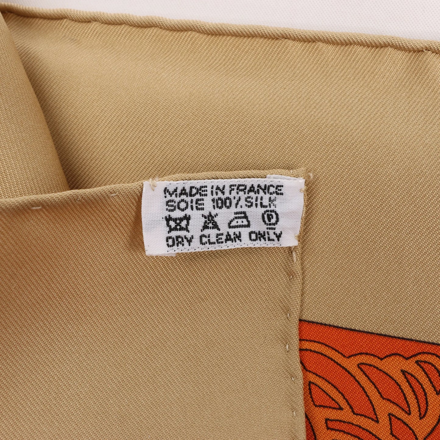 Hermès Carré 90 "Les Legendes de L'Arbre" Silk handkerchief in Beige