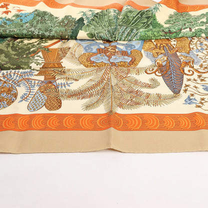Hermès Carré 90 "Les Legendes de L'Arbre" Silk handkerchief in Beige