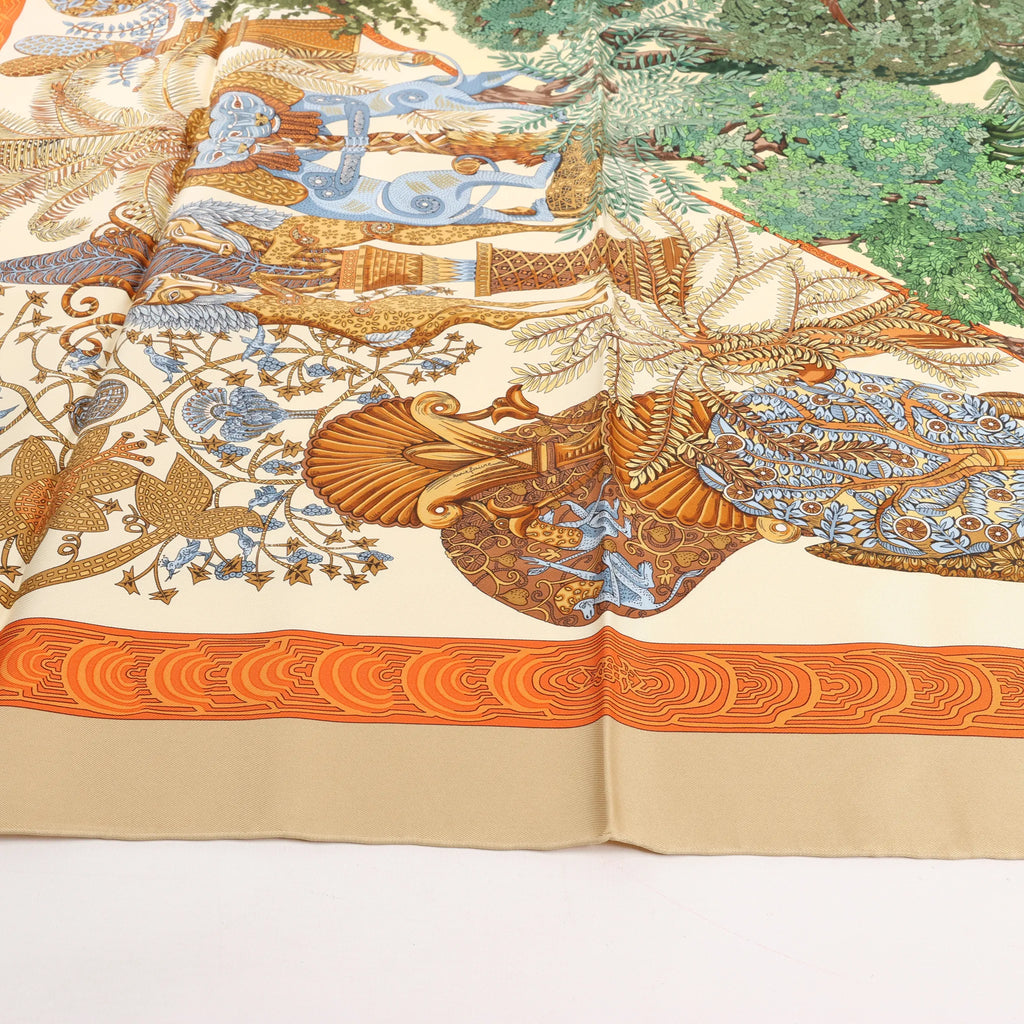 Hermès Carré 90 "Les Legendes de L'Arbre" Silk handkerchief in Beige