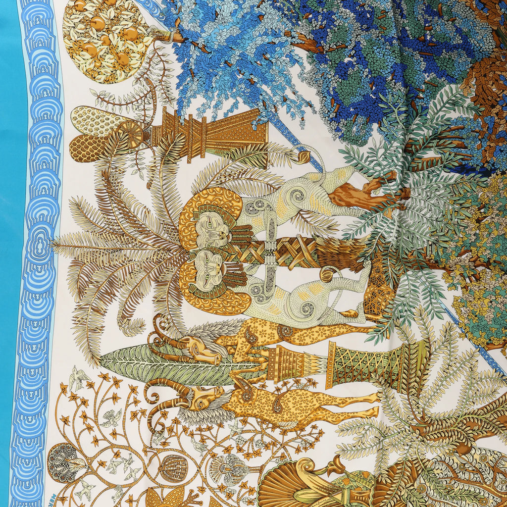 Hermès Carré 90 "Les Legendes de L'Arbre" Silk handkerchief in Blue