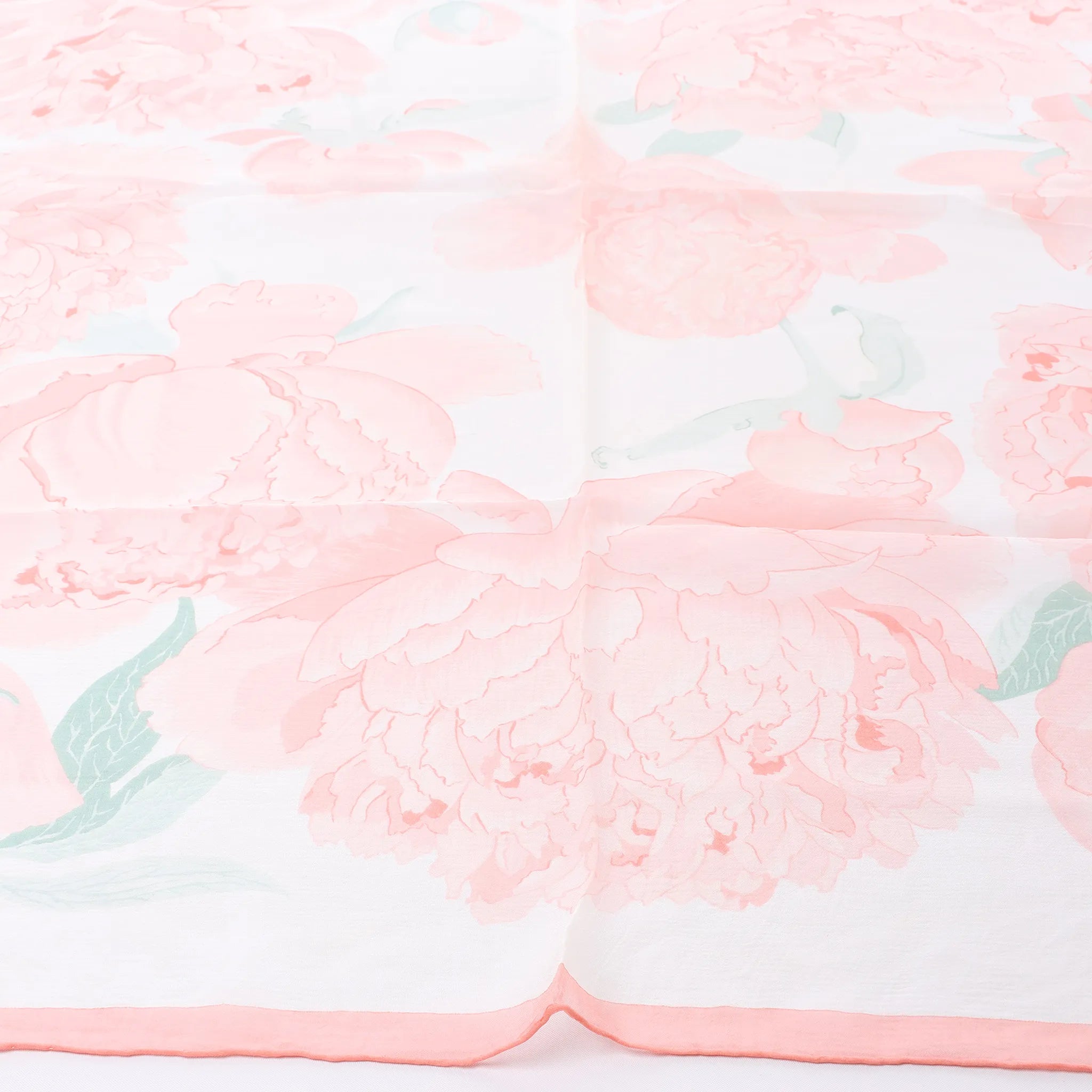 Hermès Carré 90 "Les Pivoines Koyaku" Silk handkerchief in Pink
