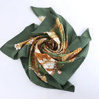 Hermès Carré 90 "Les Quatre Saisons" Silk handkerchief in Green