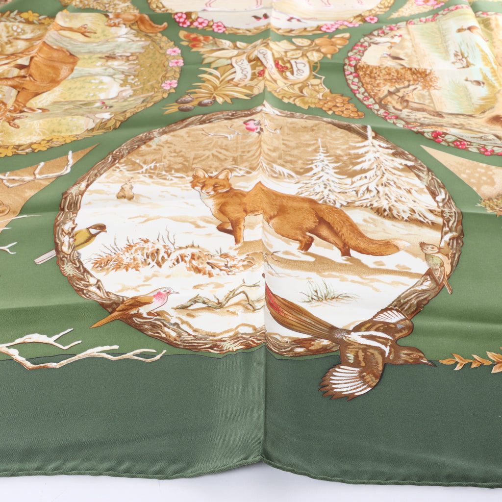 Hermès Carré 90 "Les Quatre Saisons" Silk handkerchief in Green