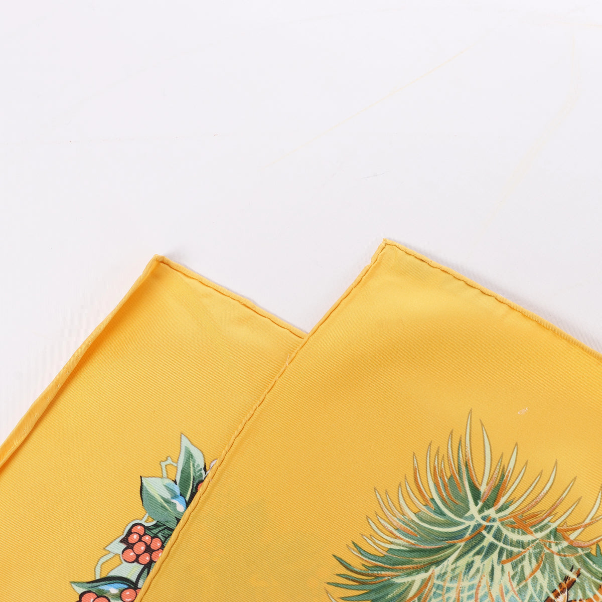 Hermès Carré 90 "Les Quatre Saisons" Silk handkerchief in Yellow