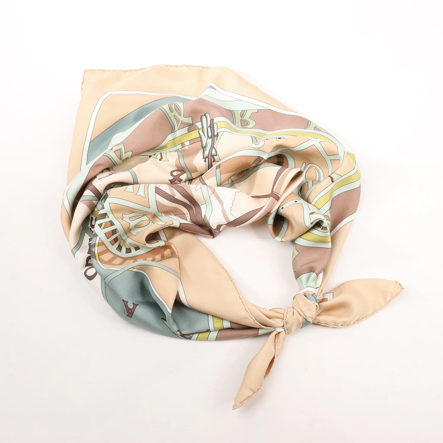 Hermès Carré 90 "MECANIQUE DU TEMPS" Silk handkerchief in Beige