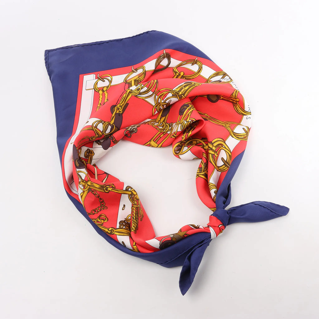 Hermès Carré 90 "MORS&FILETS" Silk handkerchief in Red x Navy Blue