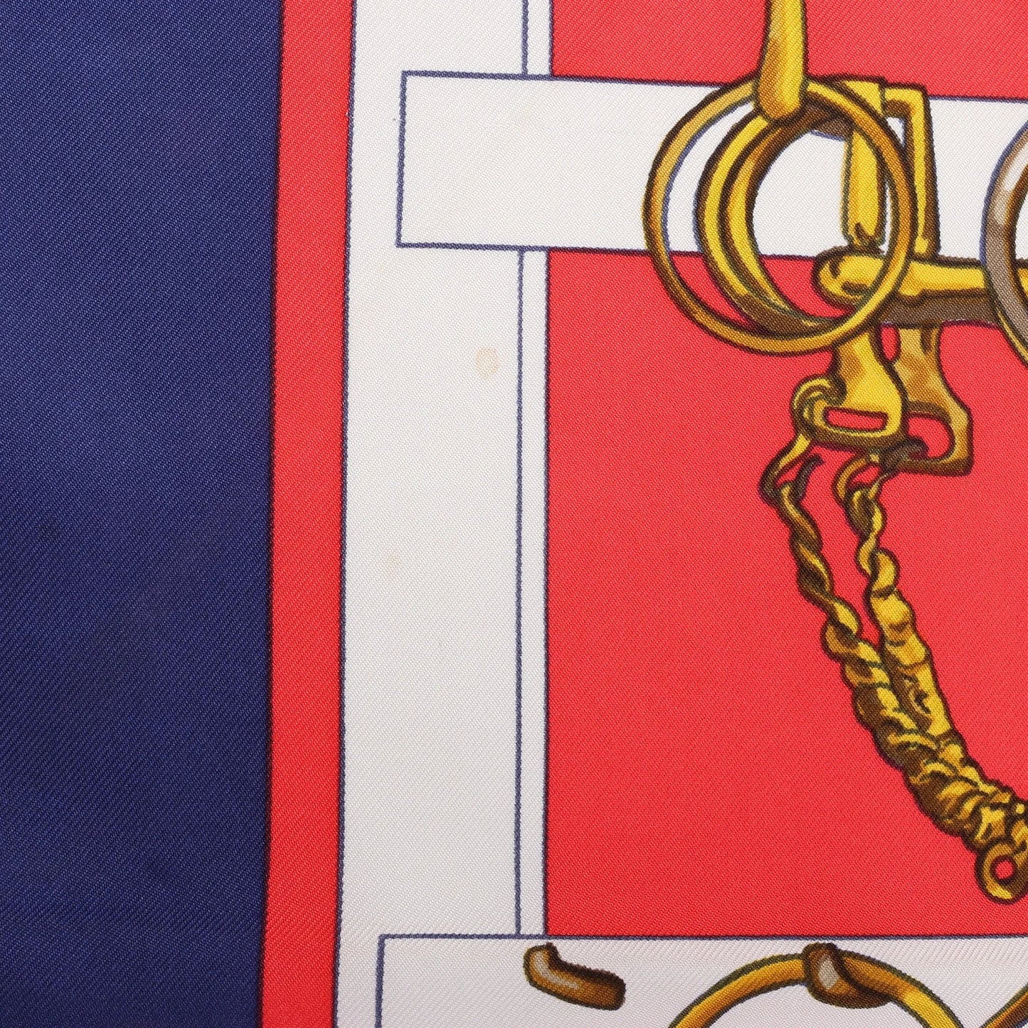 Hermès Carré 90 "MORS&FILETS" Silk handkerchief in Red x Navy Blue