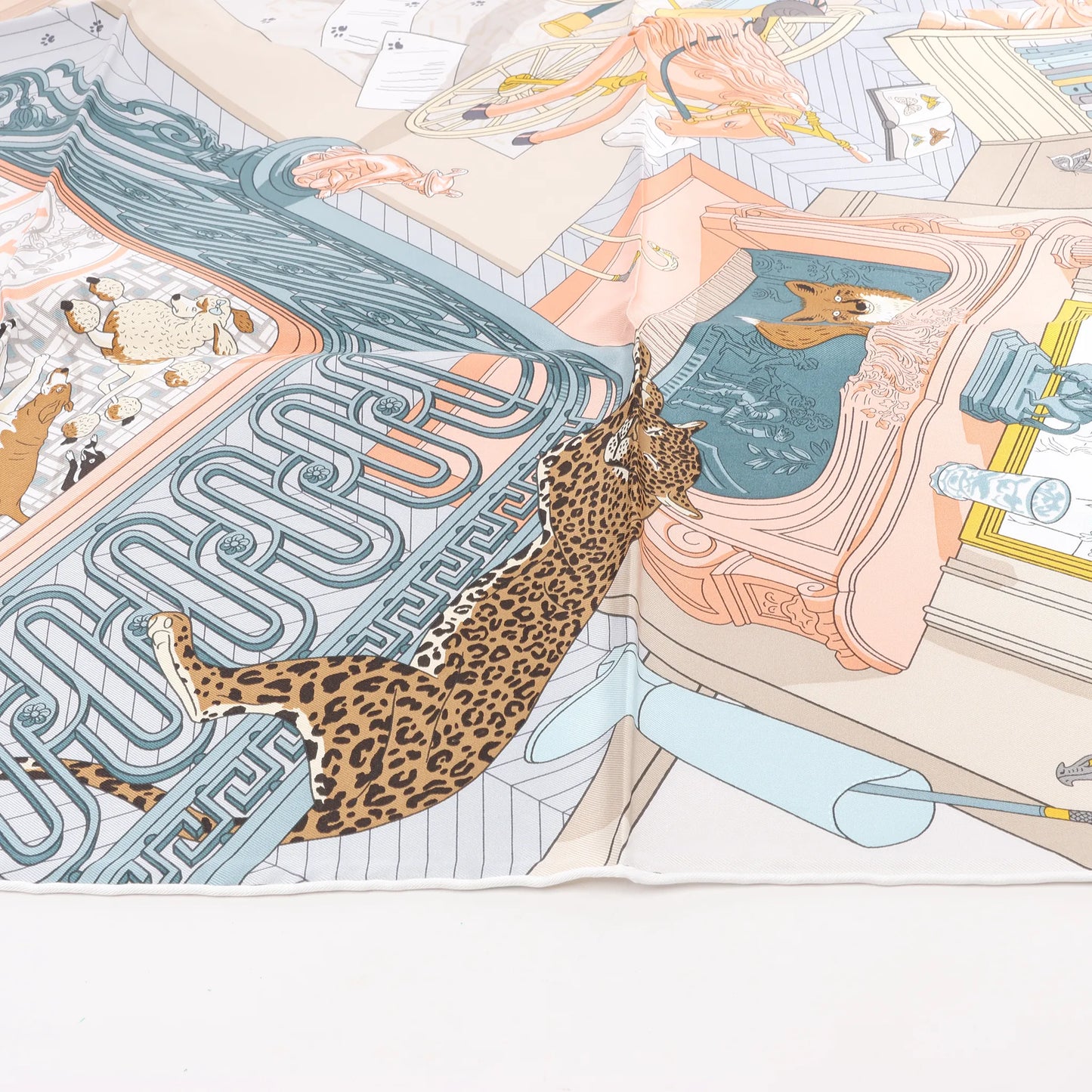 Hermès Carré 90 "MYSTERE AU 24" Silk handkerchief in Multicolor