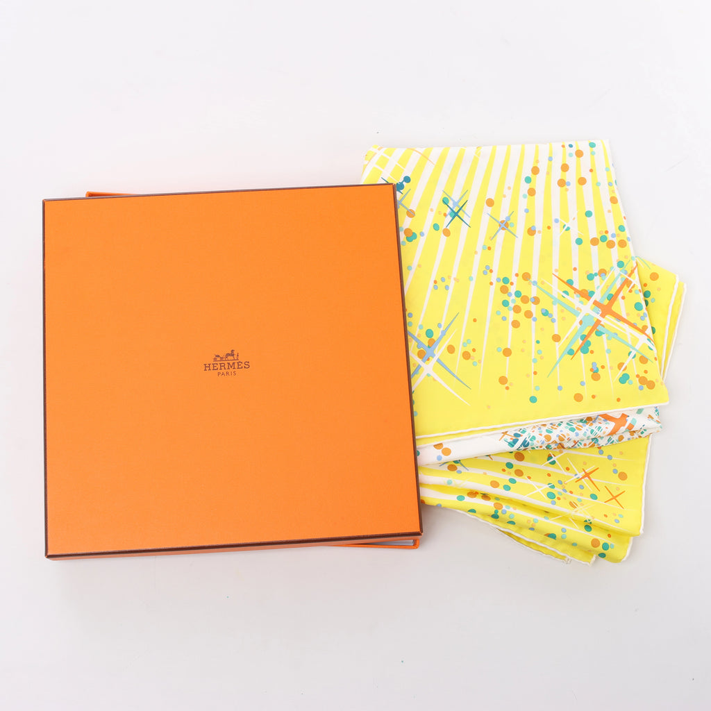 Hermès Carré 90 "Magic Kelly" Scarf Silk in Yellow