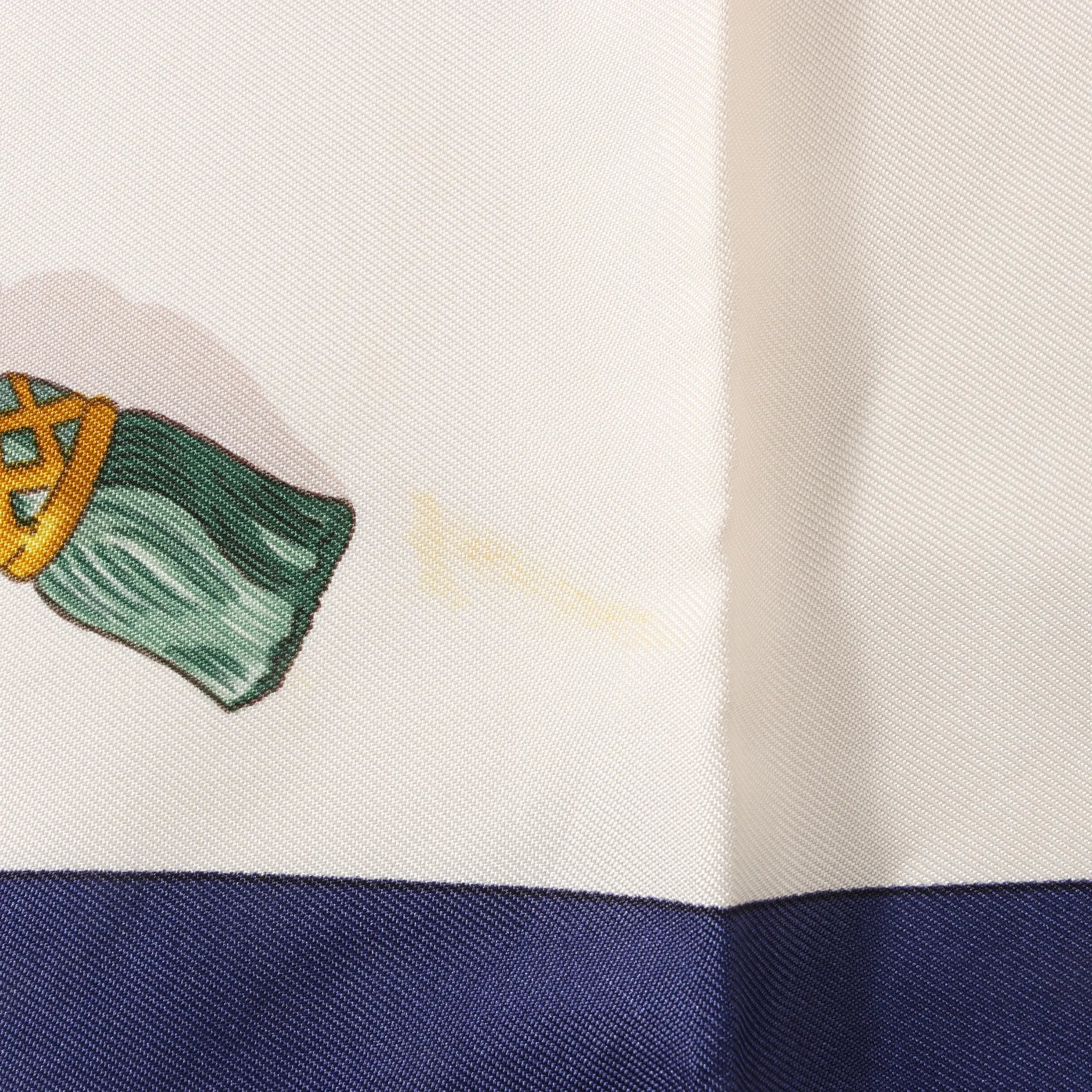 Hermès Carré 90 "Memoire d'Hermes" Silk handkerchief in Navy Blue