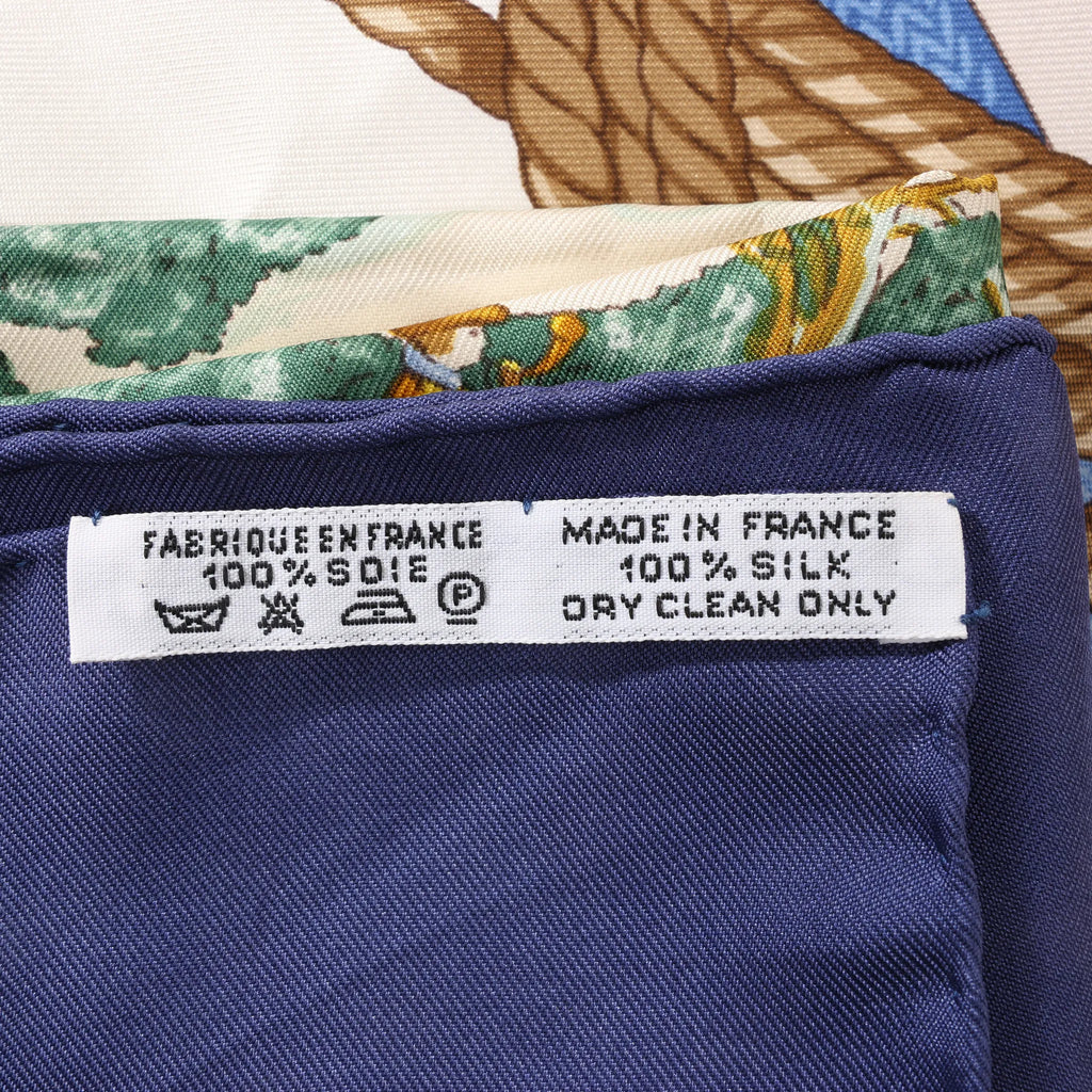Hermès Carré 90 "Memoire d'Hermes" Silk handkerchief in Navy Blue