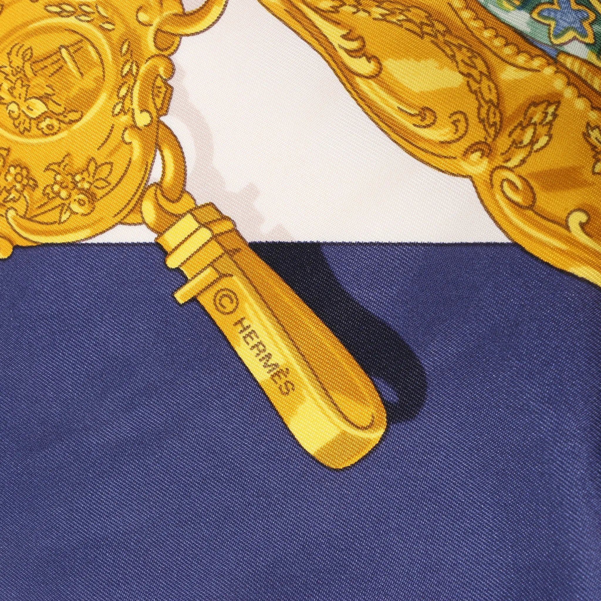 Hermès Carré 90 "Memoire d'Hermes" Silk handkerchief in Navy Blue