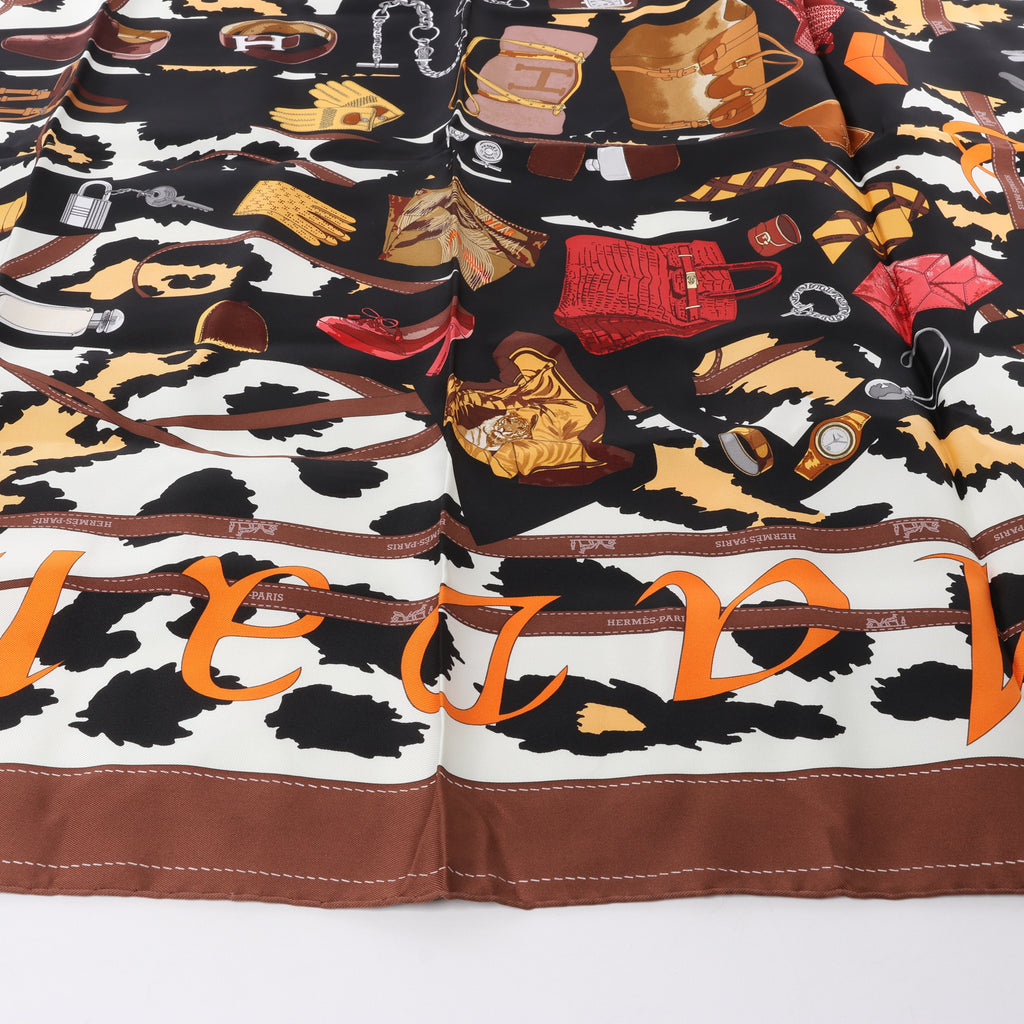 Hermès Carré 90 "Monsieur et Madame" Silk handkerchief in Brown