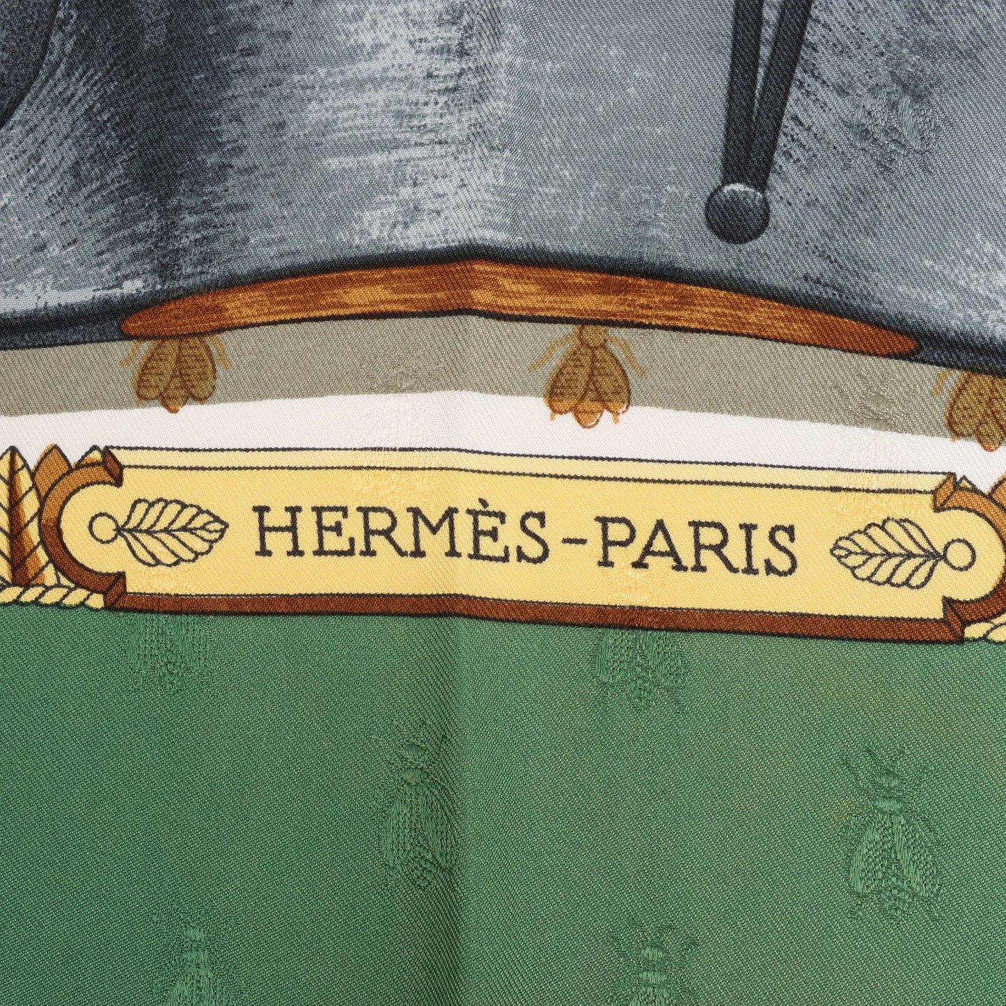 Hermès Carré 90 "NAPOLEON" Silk handkerchief in Green