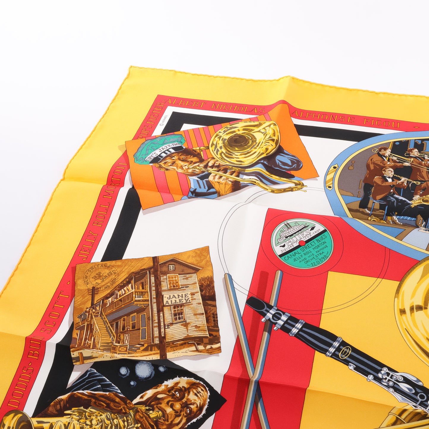 Hermès Carré 90 „New Orleans Creole Jazz“ 100% Seidentuch in Orange