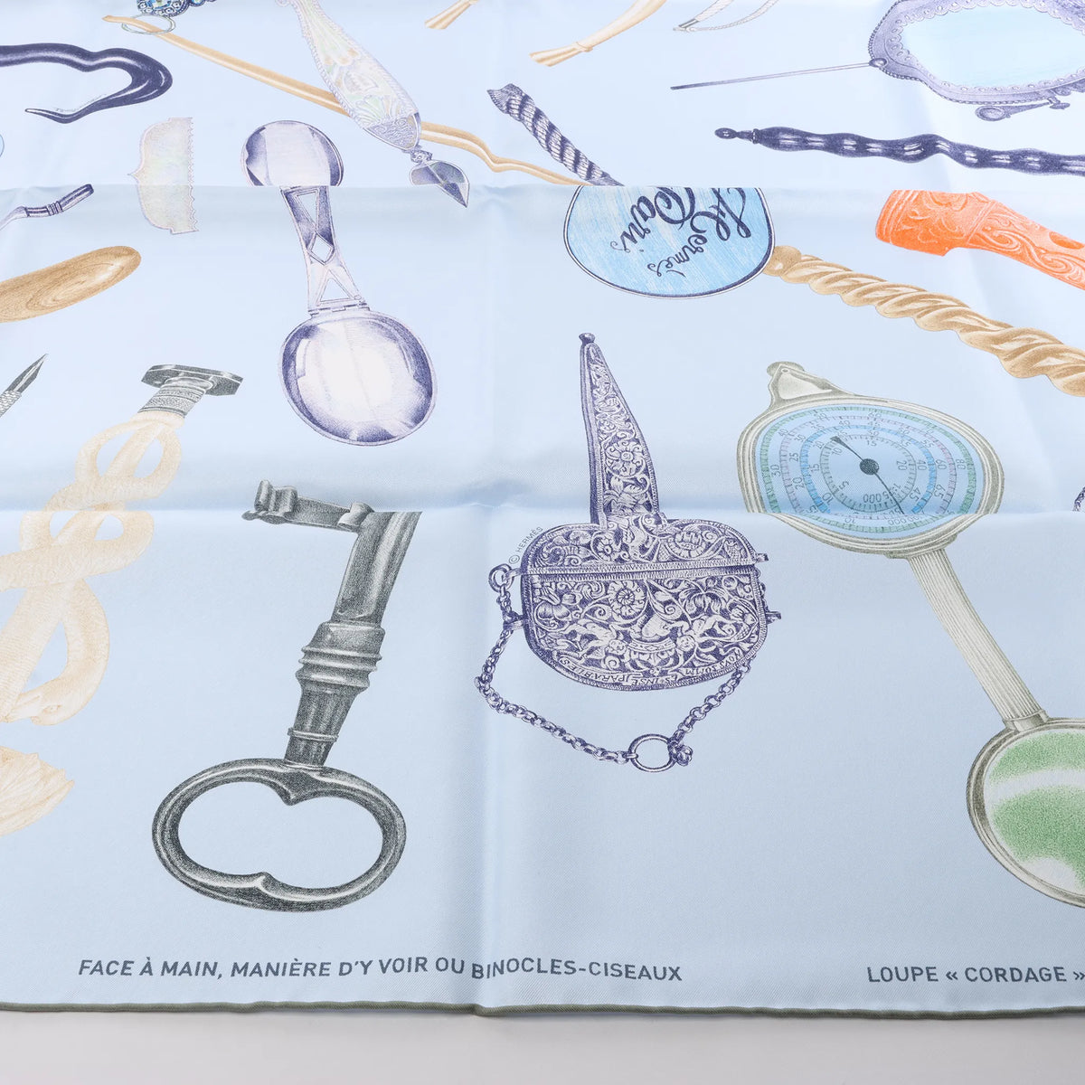 Hermès Carré 90 "Nous Sommes Inséparables" Silk handkerchief in Blue