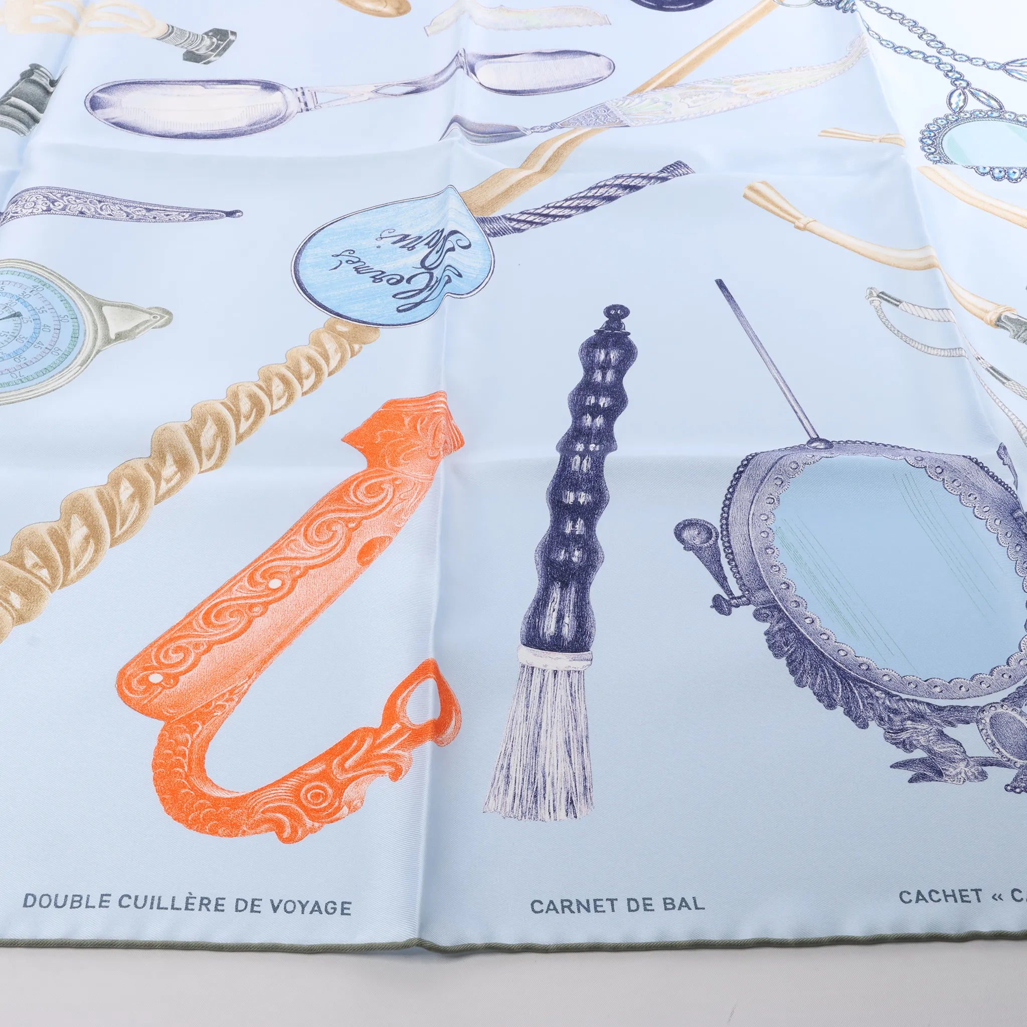 Hermès Carré 90 "Nous Sommes Inséparables" Silk handkerchief in Blue