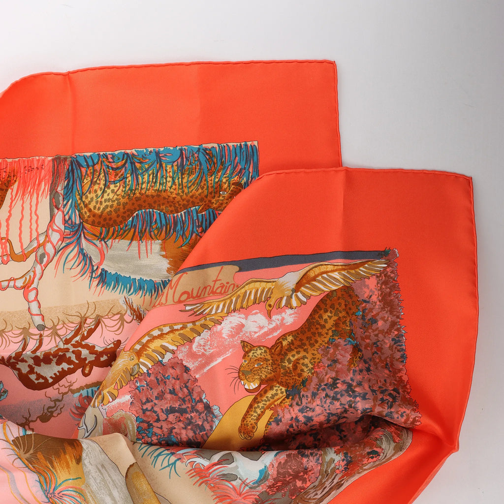 Hermès Carré 90 "Nuba Mountain" Silk handkerchief in Orange