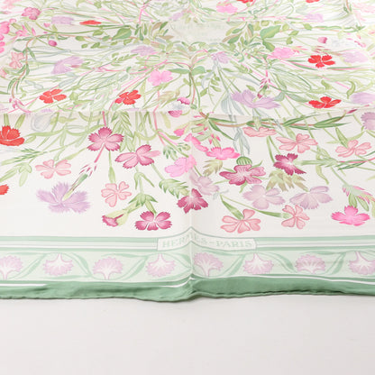 Hermès Carré 90 "OEillets sauvages et autres" Silk handkerchief in Green