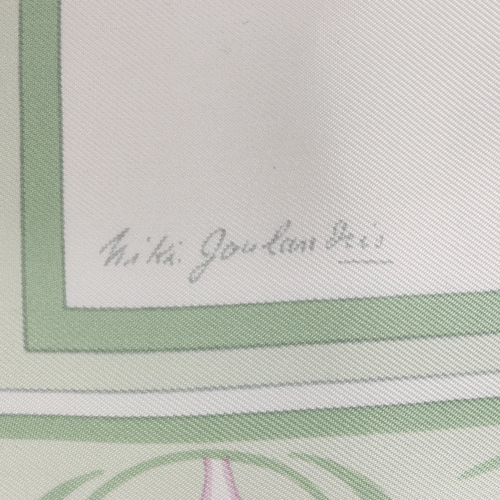 Hermès Carré 90 "OEillets sauvages et autres Caryophyllees" Silk handkerchief in Green
