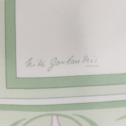 Hermès Carré 90 "OEillets sauvages et autres Caryophyllees" Silk handkerchief in Green