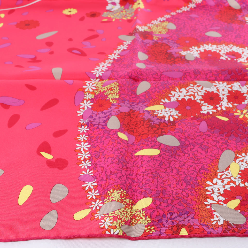 Pañuelo Hermès Carré 90 "SPRINGS" 100% seda