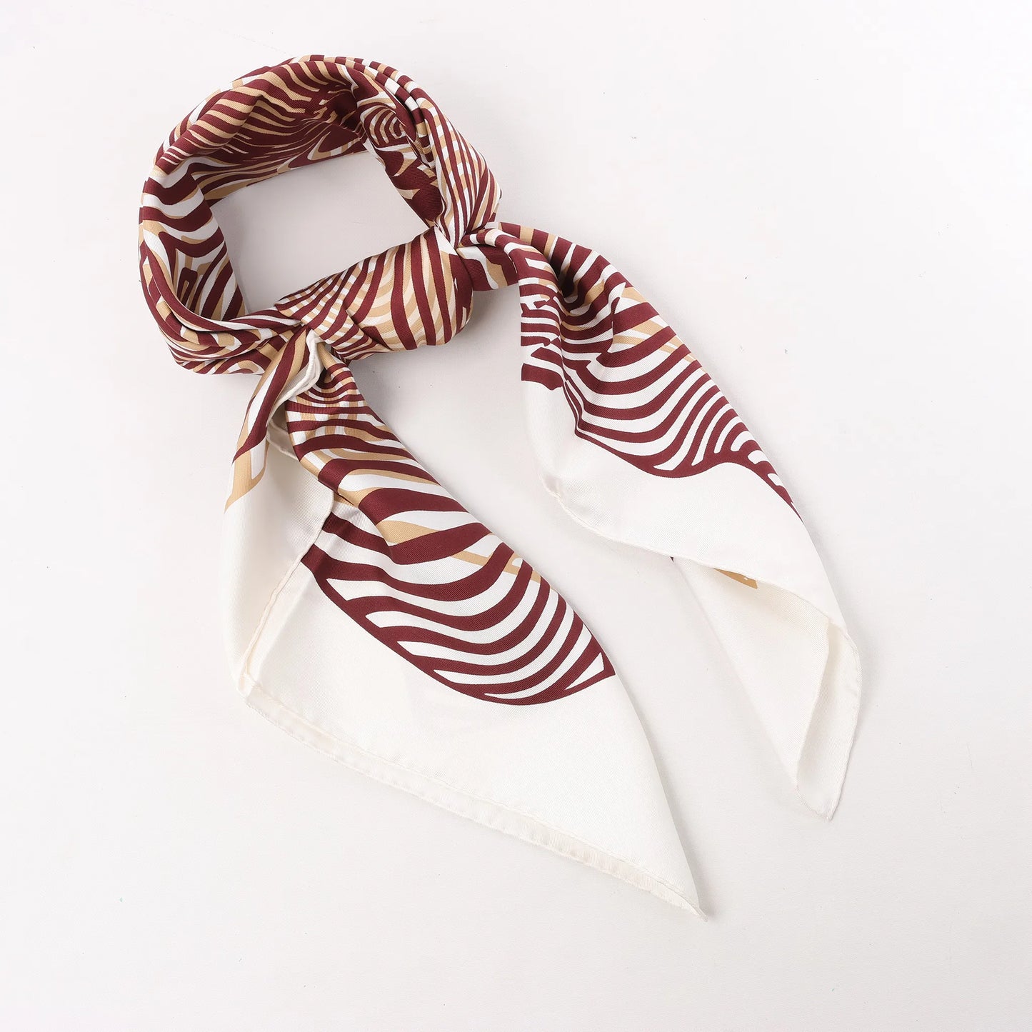 Hermès Carré 90 "ONDE DE CHIC" Silk handkerchief in Burgundy
