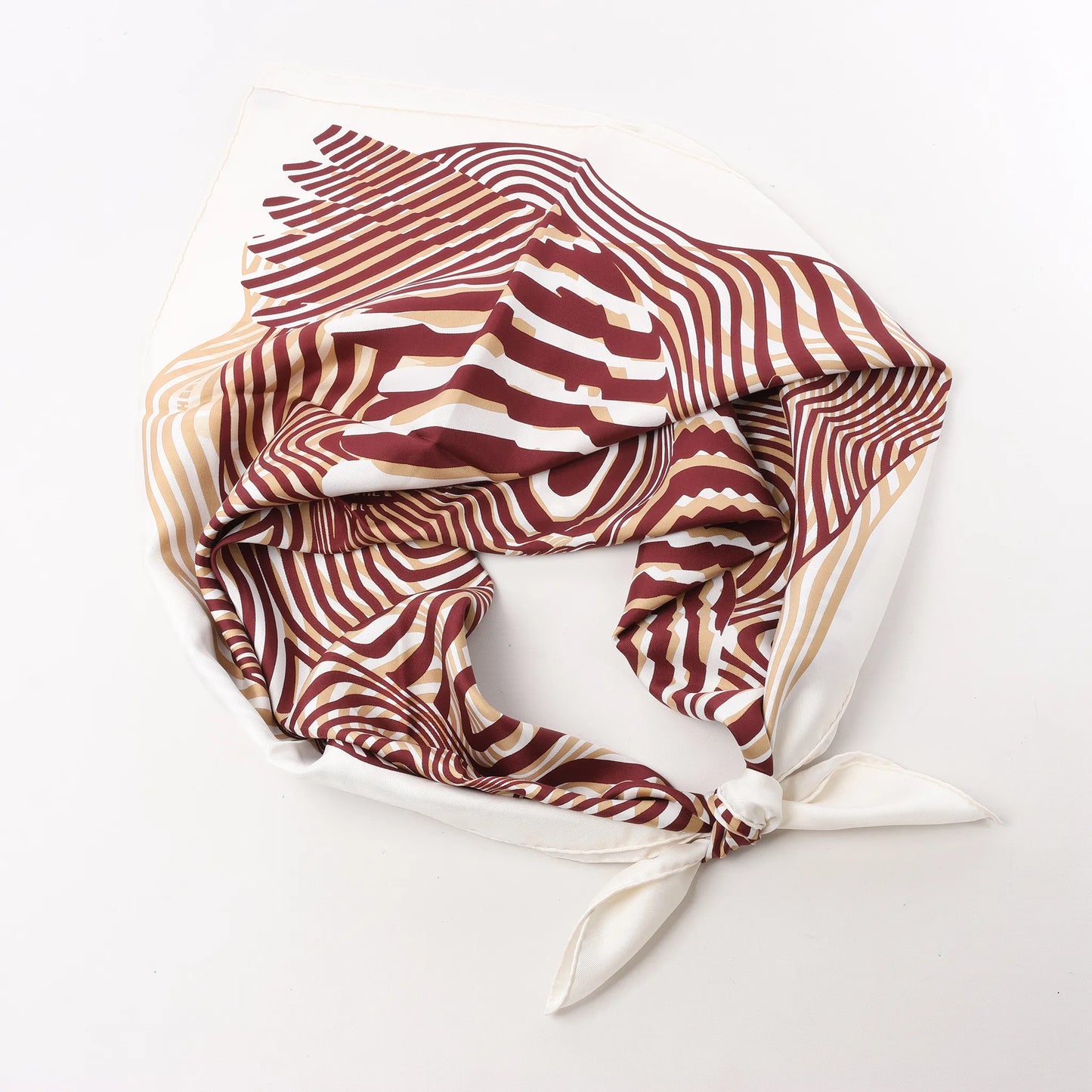 Hermès Carré 90 "ONDE DE CHIC" Silk handkerchief in Burgundy