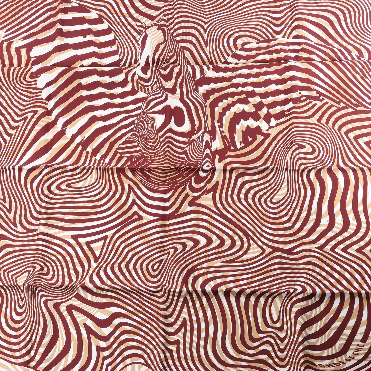 Hermès Carré 90 "ONDE DE CHIC" Silk handkerchief in Burgundy