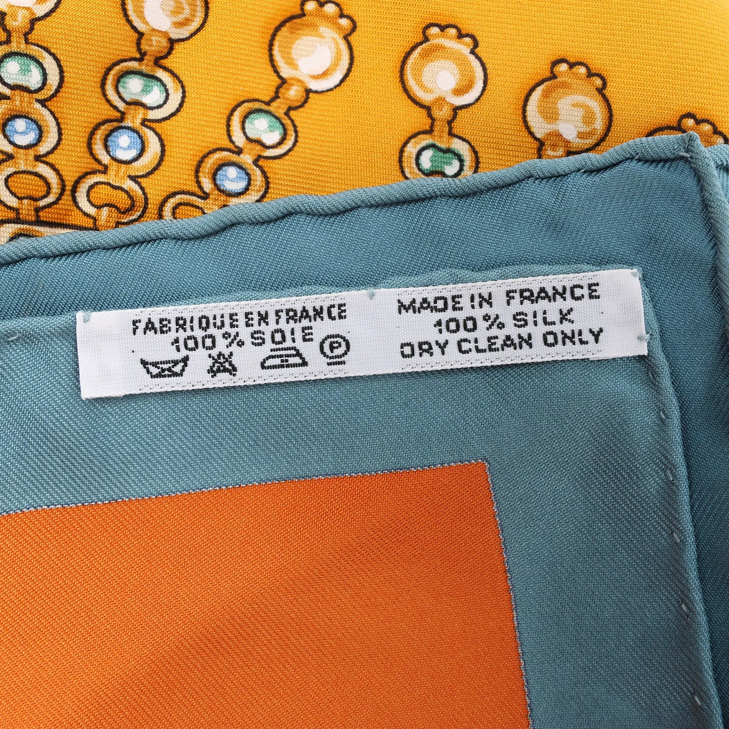 Hermès Carré 90 "PARURES DES SABLES" Silk handkerchief in Orange