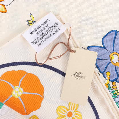 Hermès Carré 90 "PLANIFLEURS" Silk handkerchief in Ecru