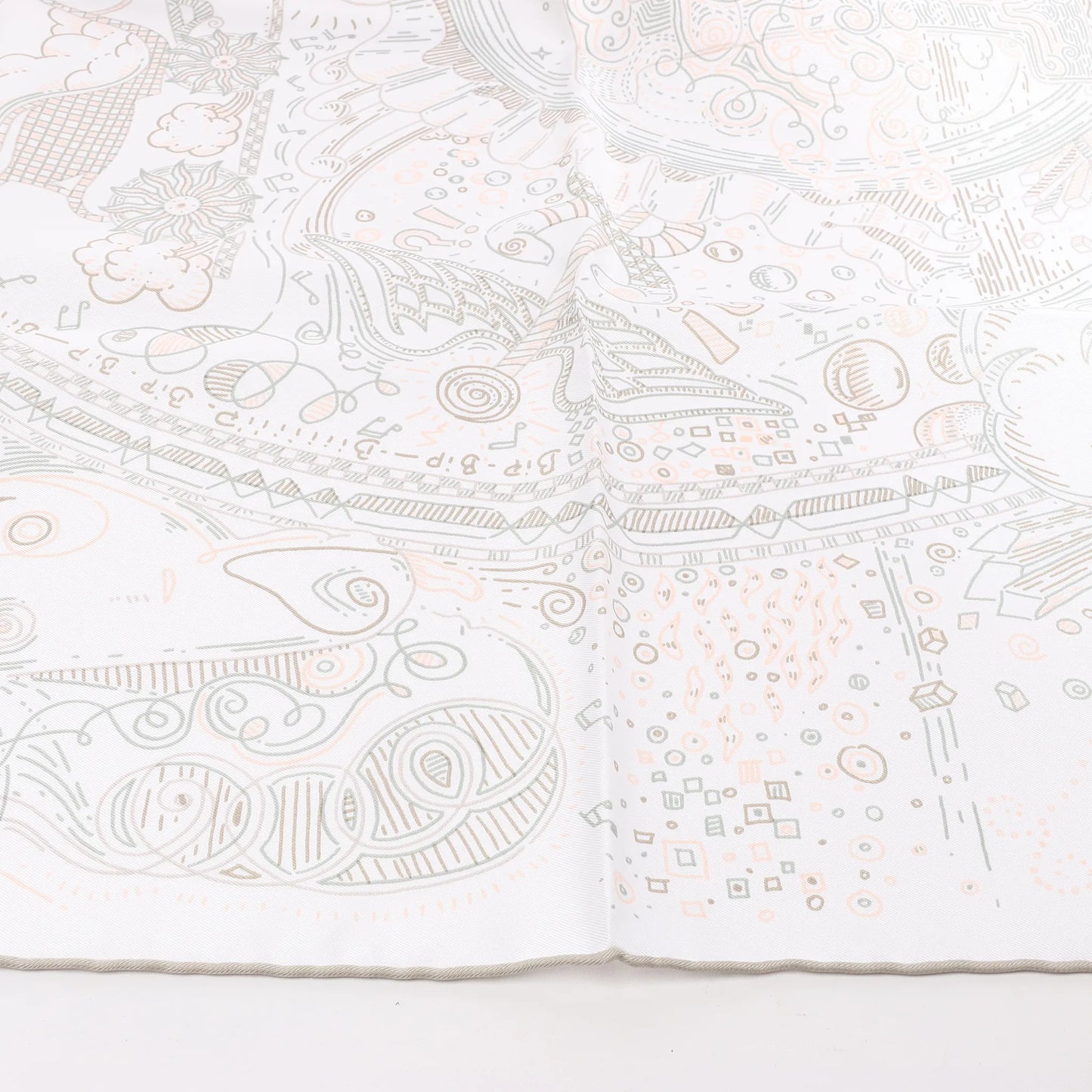 Hermès Carré 90 "BITTE HALTEN SIE DIE LINIE" Seidentaschentuch in Weiß