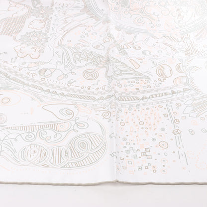 Hermès Carré 90 "BITTE HALTEN SIE DIE LINIE" Seidentaschentuch in Weiß