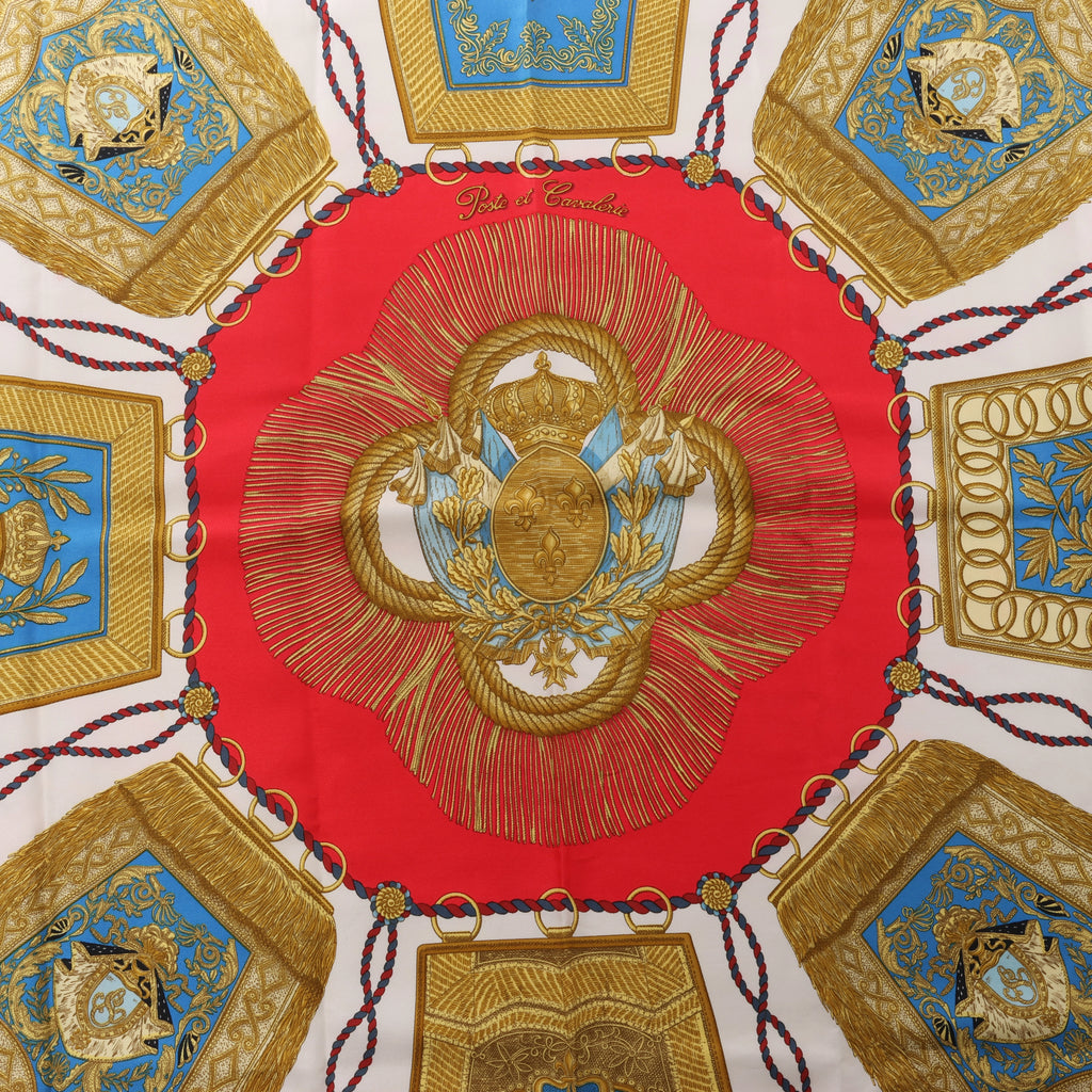 Hermès Carré 90 "Poste et Cavalerie Sabre" Pañuelo de seda en Rojo