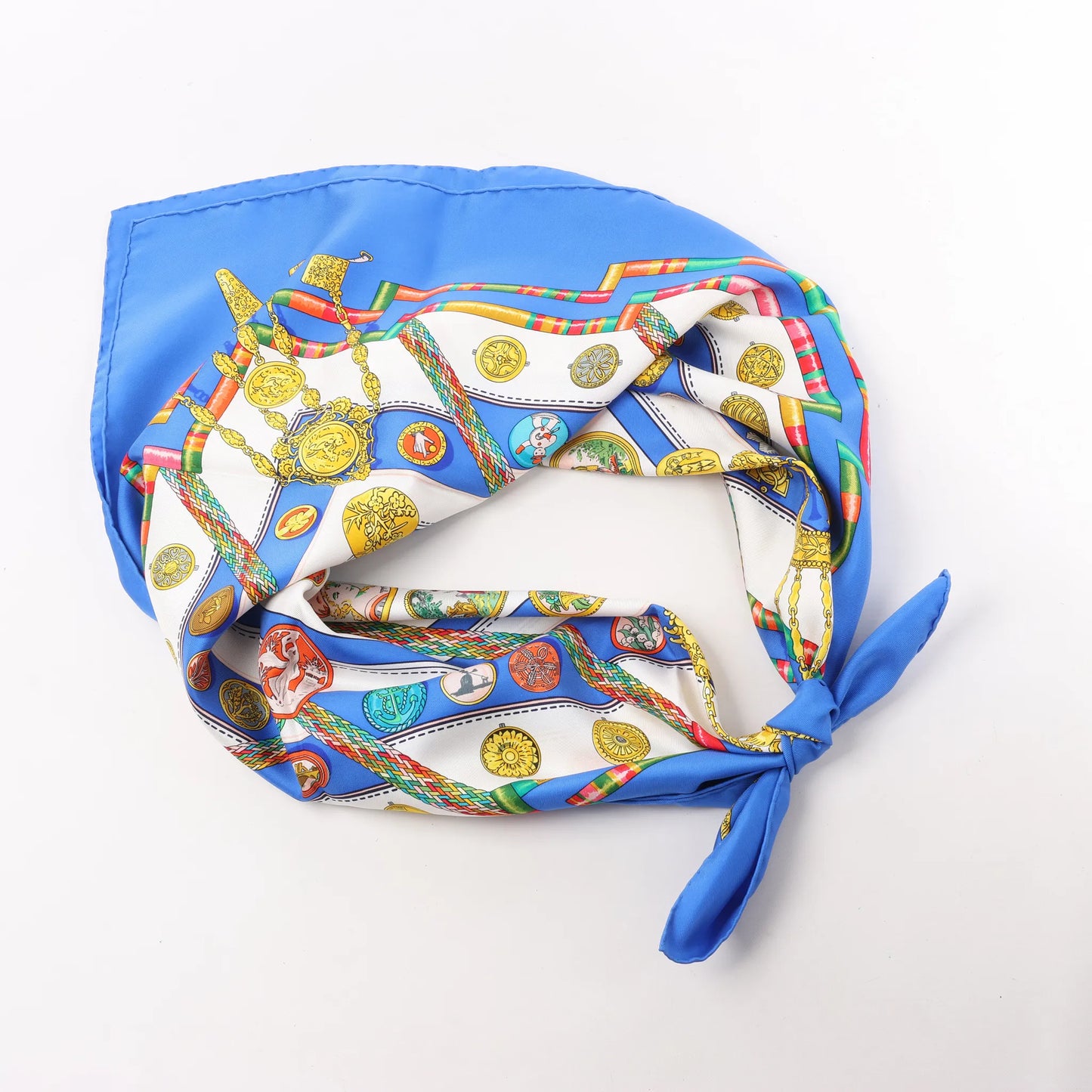 Hermès Carré 90 "Petite Main" Silk handkerchief in Blue