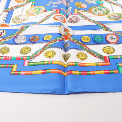 Hermès Carré 90 "Petite Main" Silk handkerchief in Blue