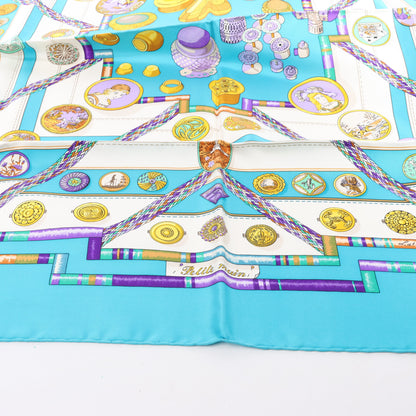 Hermès Carré 90 "Petite main" Silk handkerchief in Blue