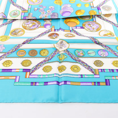 Hermès Carré 90 "Petite main" Silk handkerchief in Blue