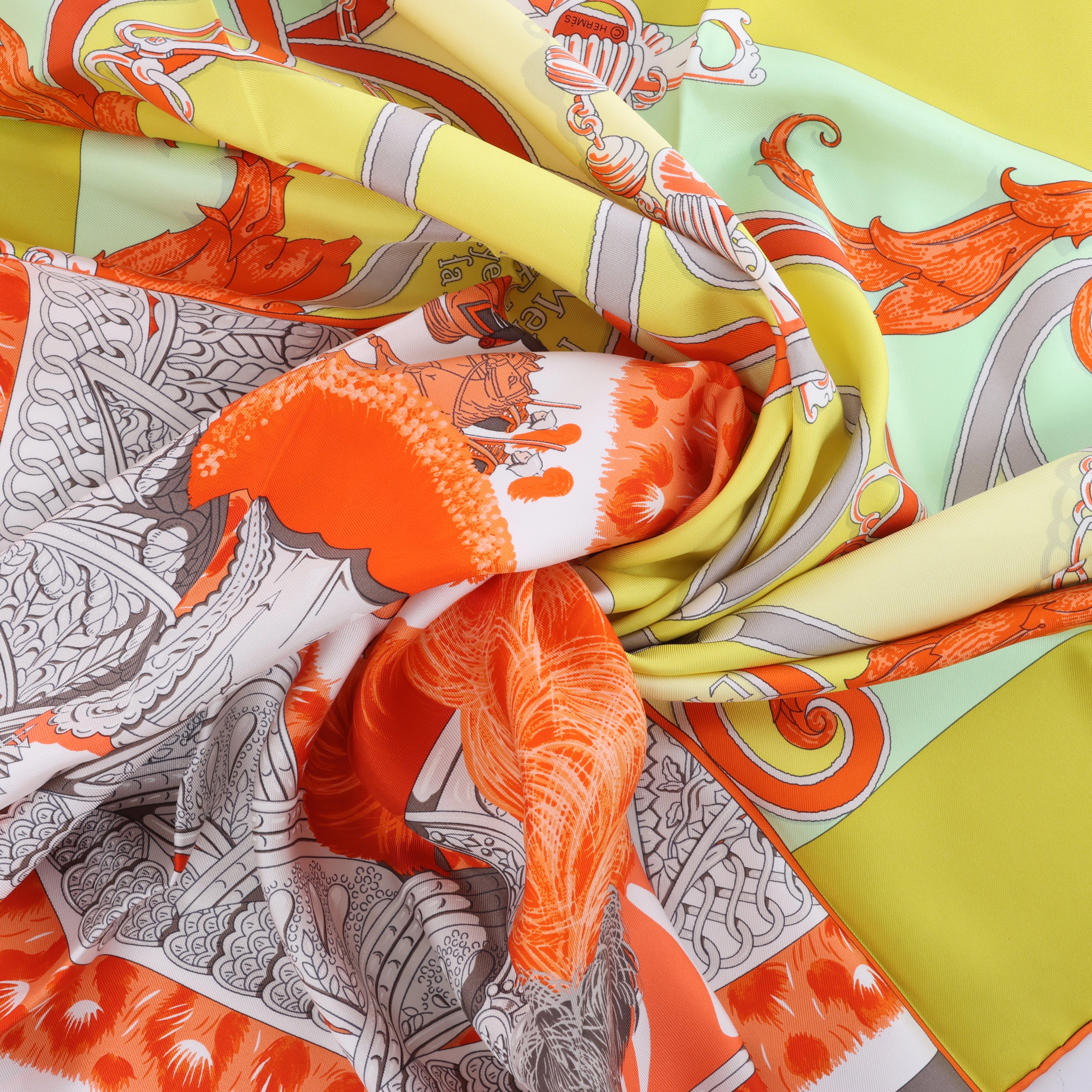 Hermès Carré 90 "Plumets du Roy King's" Silk handkerchief in Orange x Yellow