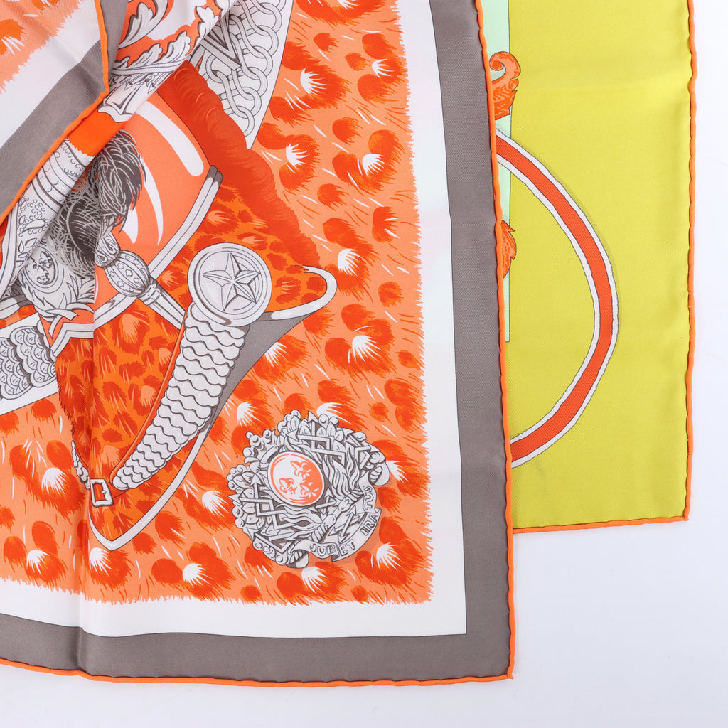 Hermès Carré 90 "Plumets du Roy King's" Silk handkerchief in Orange x Yellow