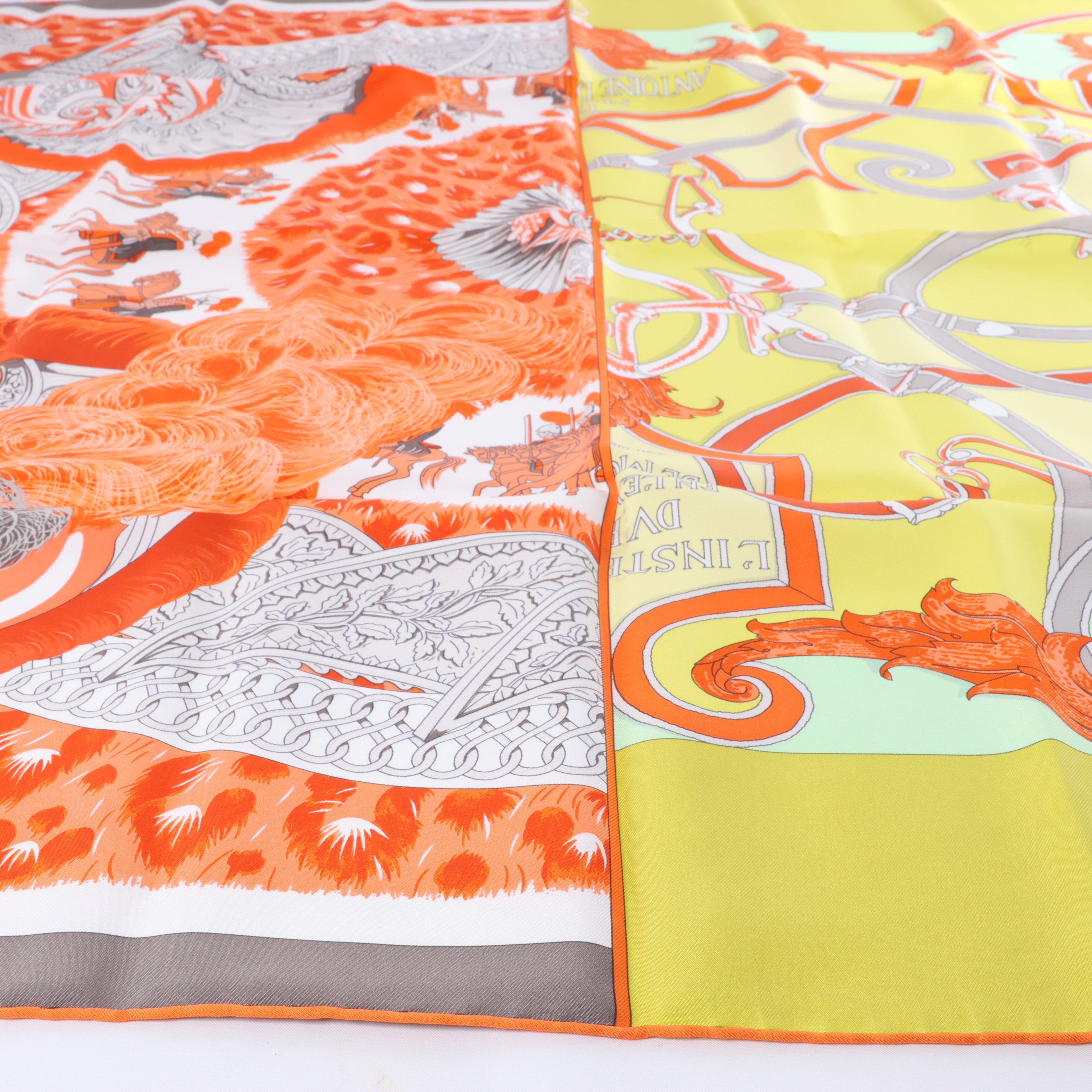 Hermès Carré 90 "Plumets du Roy King's" Silk handkerchief in Orange x Yellow