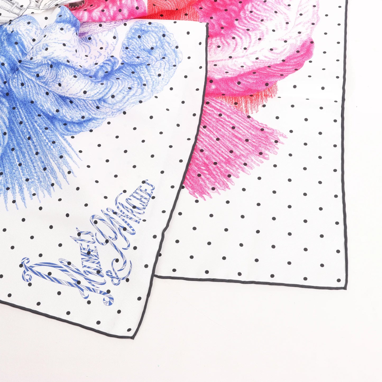 Hermès Carré 90 "Plumets et Panaches" Silk handkerchief in White x Multicolor