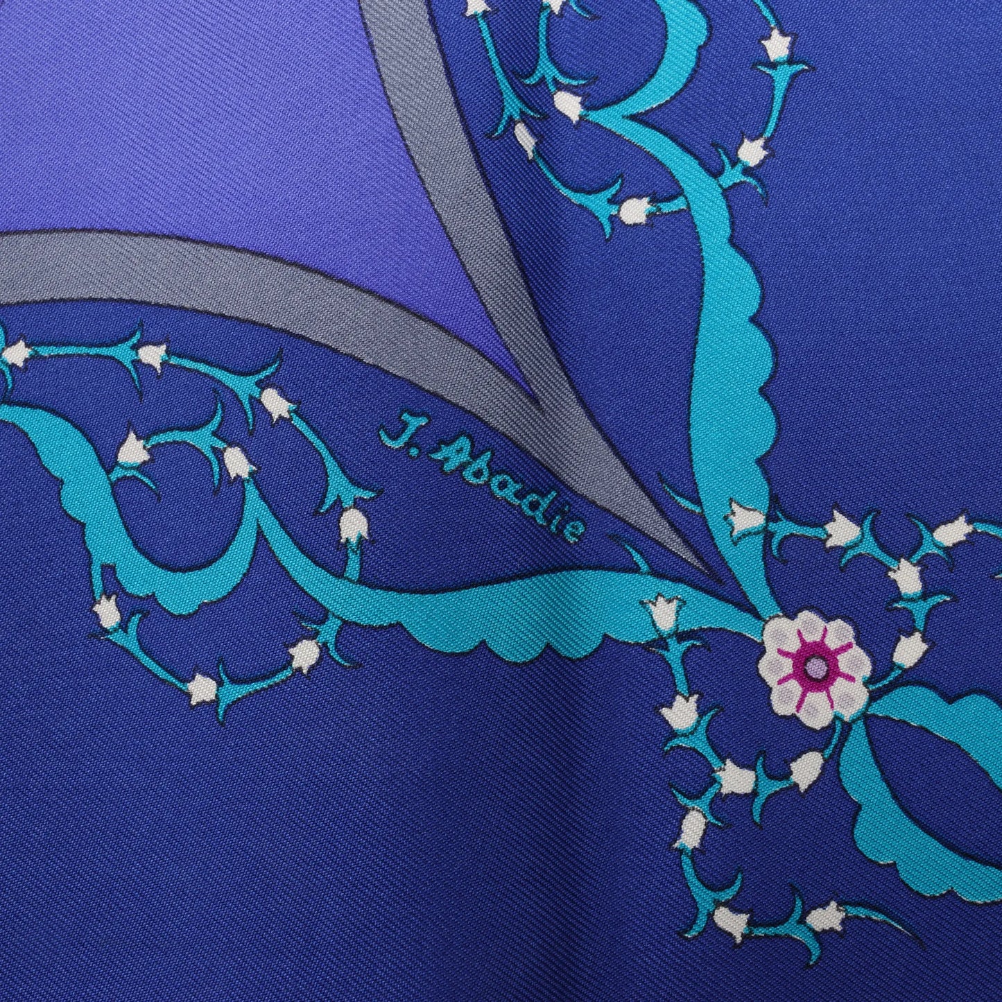 Hermès Carré 90 "Poesie Persane" Silk handkerchief in Navy Blue