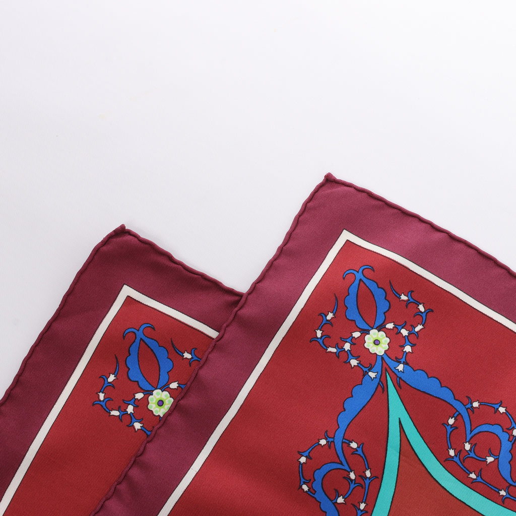 Pañuelo Hermès Carré 90 "SPRINGS" 100% seda
