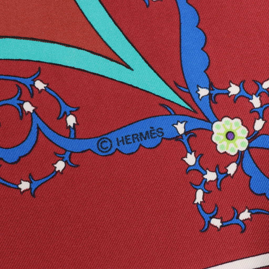 Pañuelo Hermès Carré 90 "SPRINGS" 100% seda