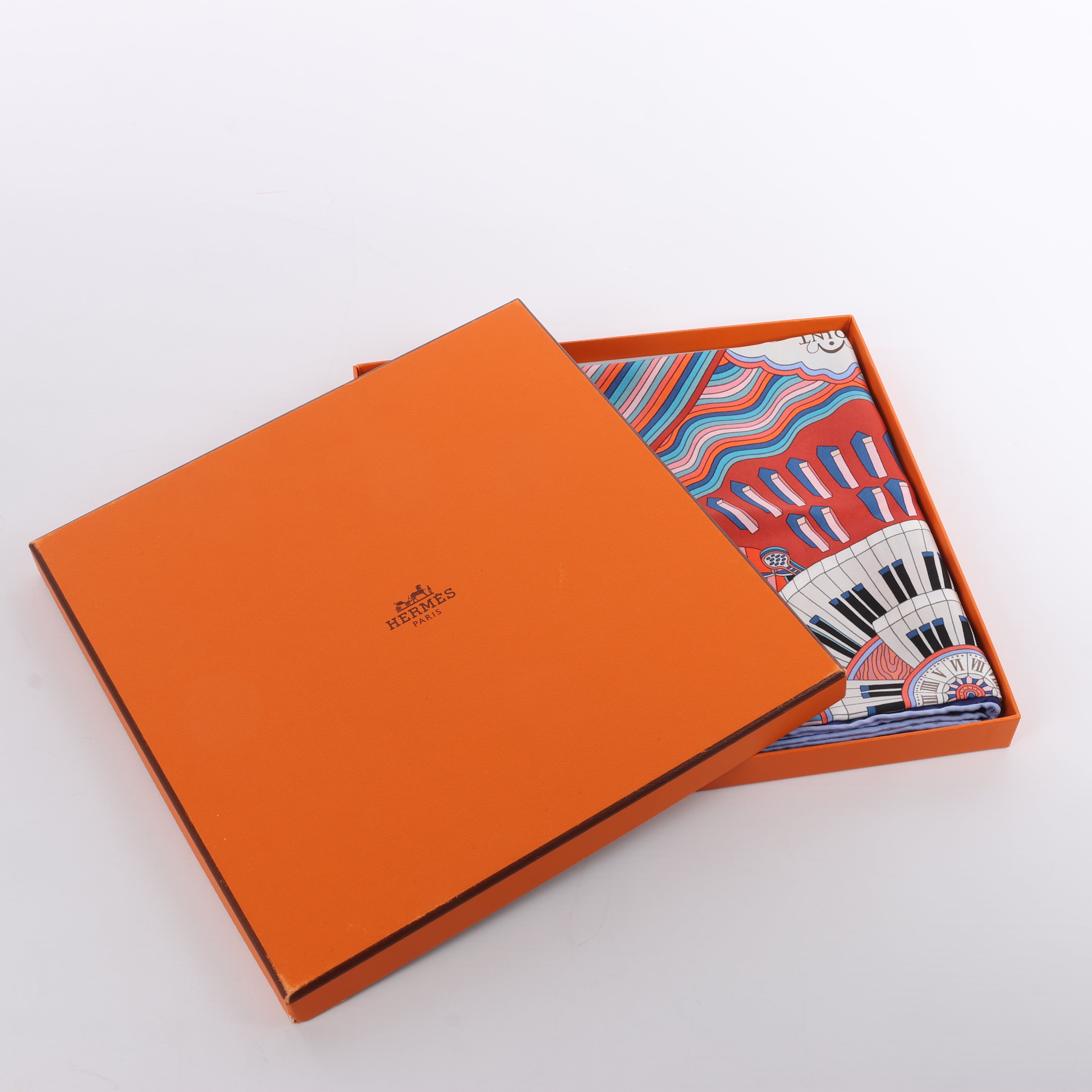 Hermès Carré 90 "D'ORGUE" Silk handkerchief in Navy Blue