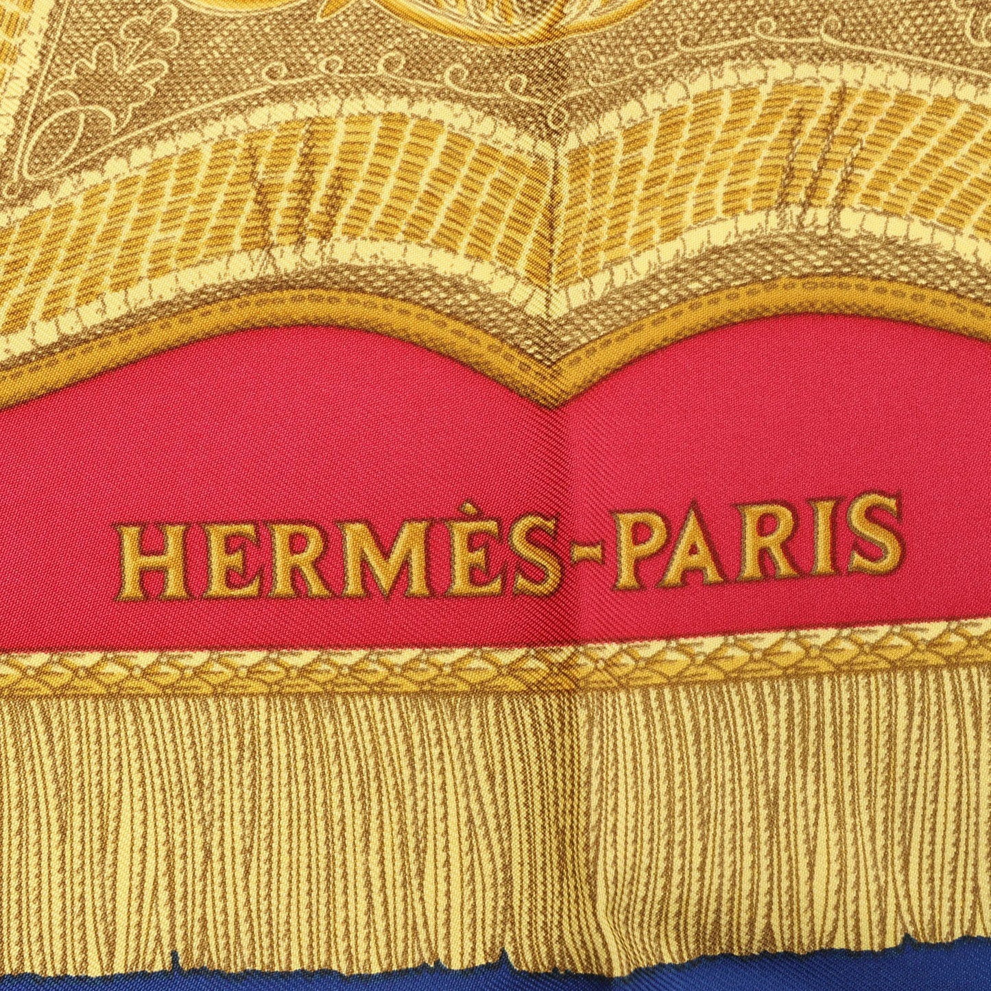 Hermès Carré 90 "Poste et Cavalerie Saber" Silk handkerchief in Red