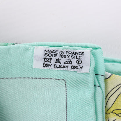 Hermès Carré 90 „Pythagore“ Schal aus 100 % Seide in Grün