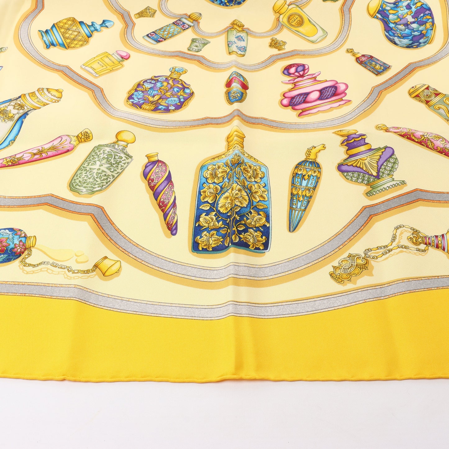Hermès Carré 90 "Qu'importe le flacon" 100% Silk Scarf in Yellow